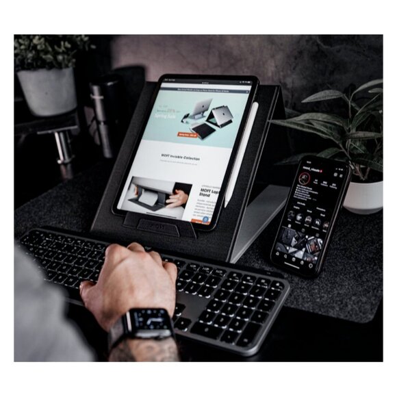 MOFT MOFT-Z Foldable 5-in-1 Sit-Stand Laptop Desk, Black - Picture 13 of 17